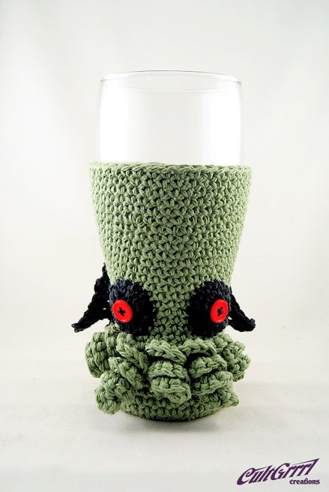 Cthulhu Koozie by Cultgrrrl Creations Houston Art Crochet Art