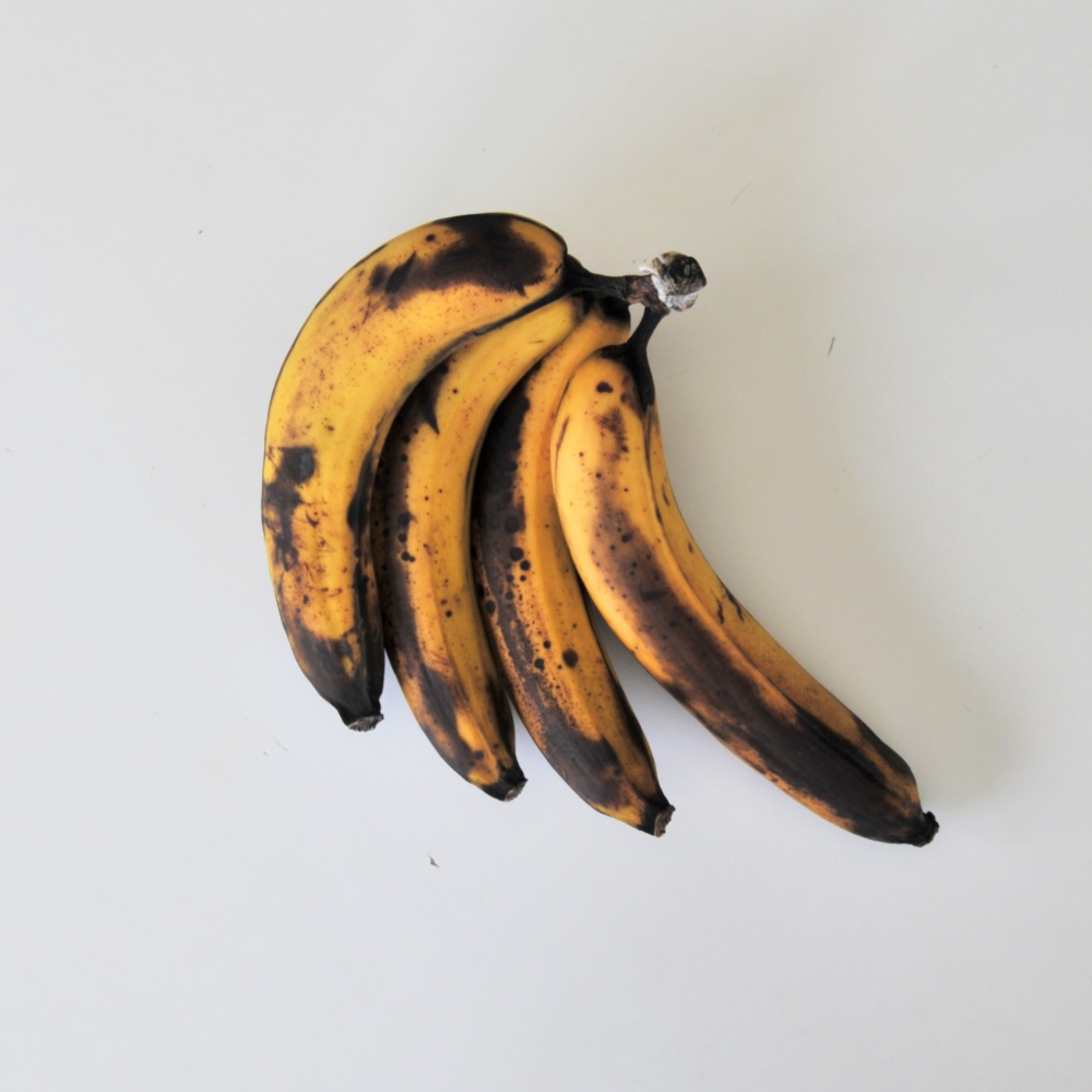 black-bananas-for-easy-banana-bread-recipe