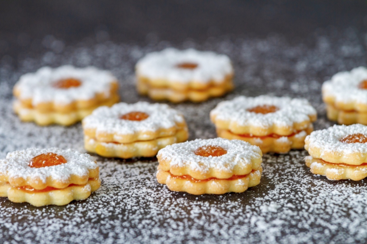 detail of finished apricot linzer cookies pop shop america