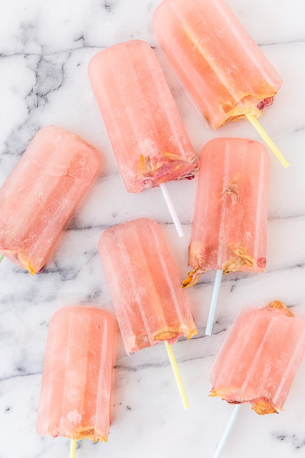 recipe-pink-champagne-popsicles-edible-flowers-3