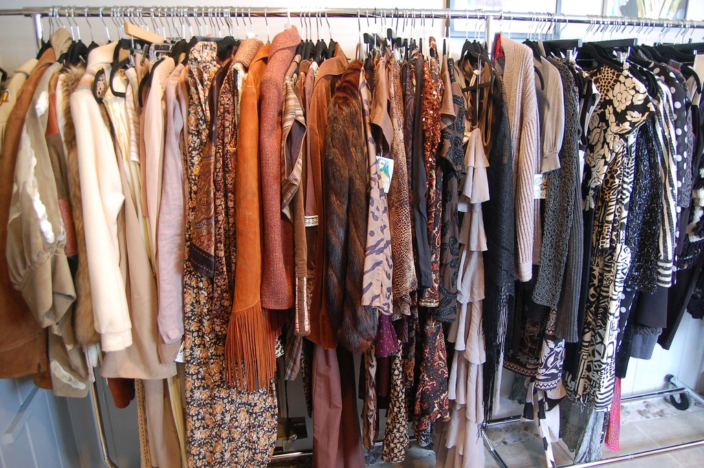 Vintage Clothing Shopping The End Joshua Tree Pop Shop America