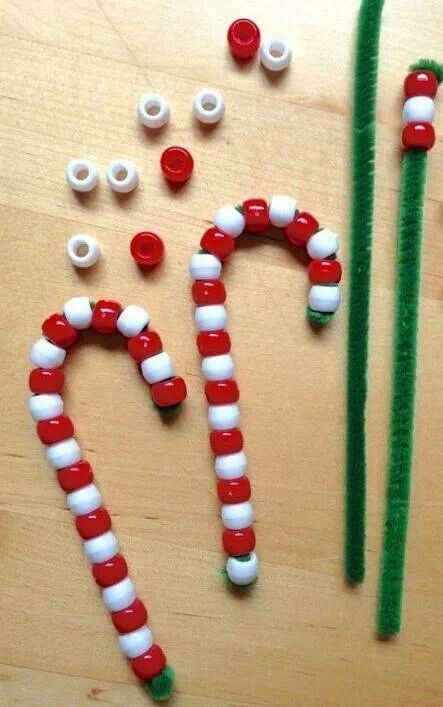 pipe-cleaner-beaded-candy-cands-christmas-diys