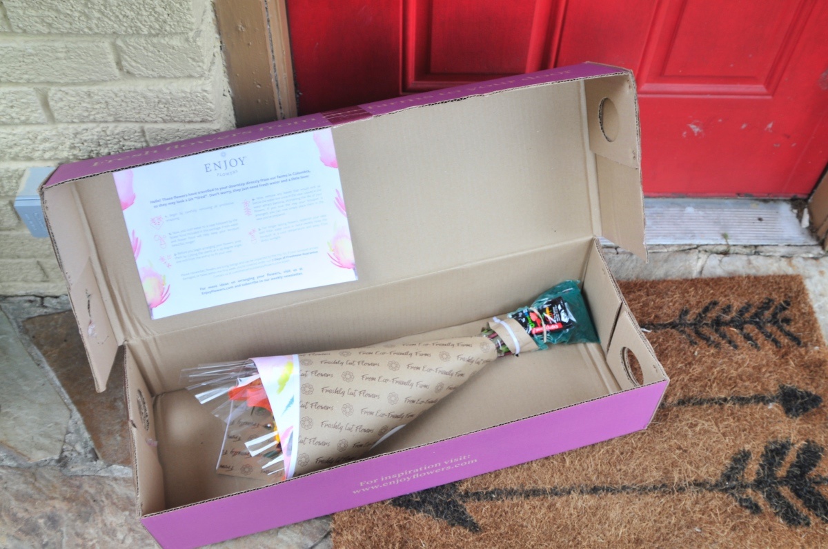 Enjoy Flowers Monthly Flower Subscription Box Reveal