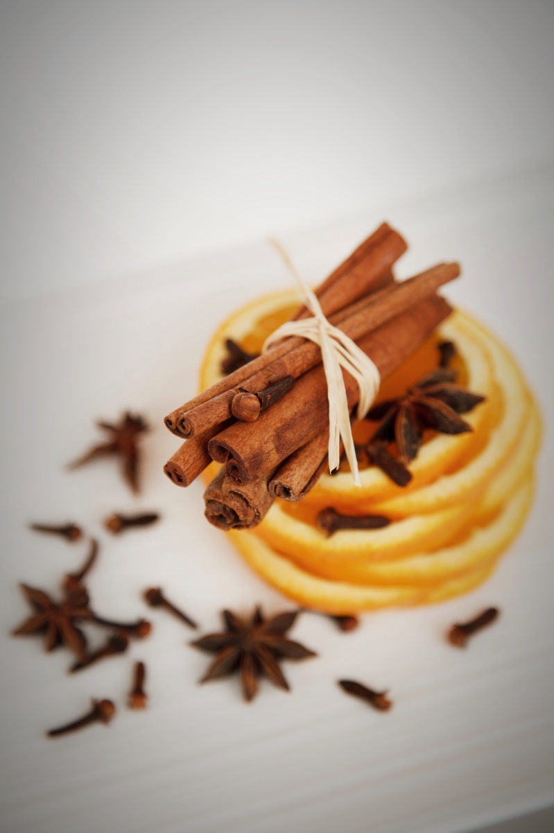 oranges cinnamon and spices to make classic mulled wine recipe