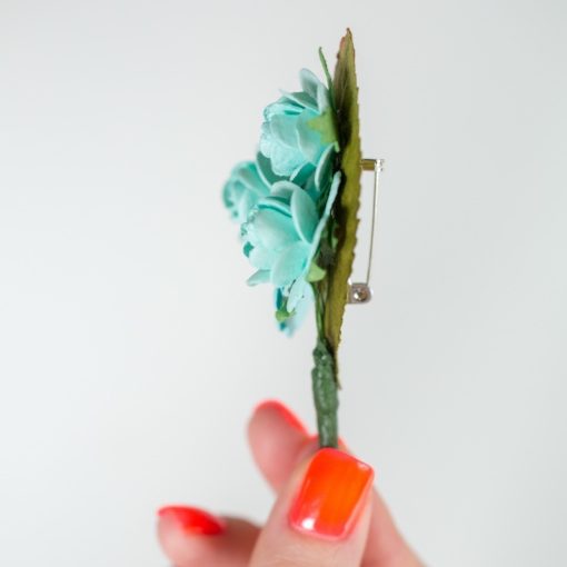 side-view-finished-diy-boutonniere-menswear-wedding_square