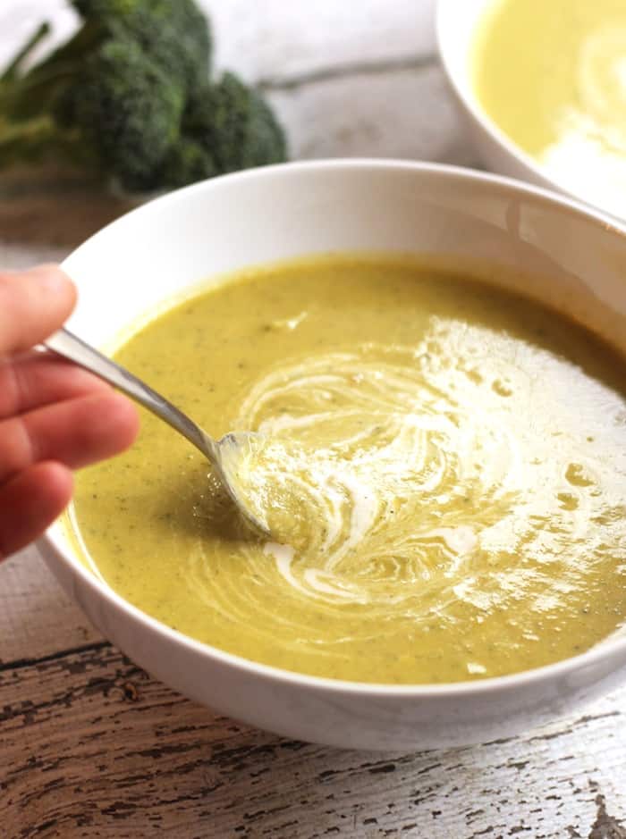 Cream-of-broccoli-vegan-soup-pop-shop-america