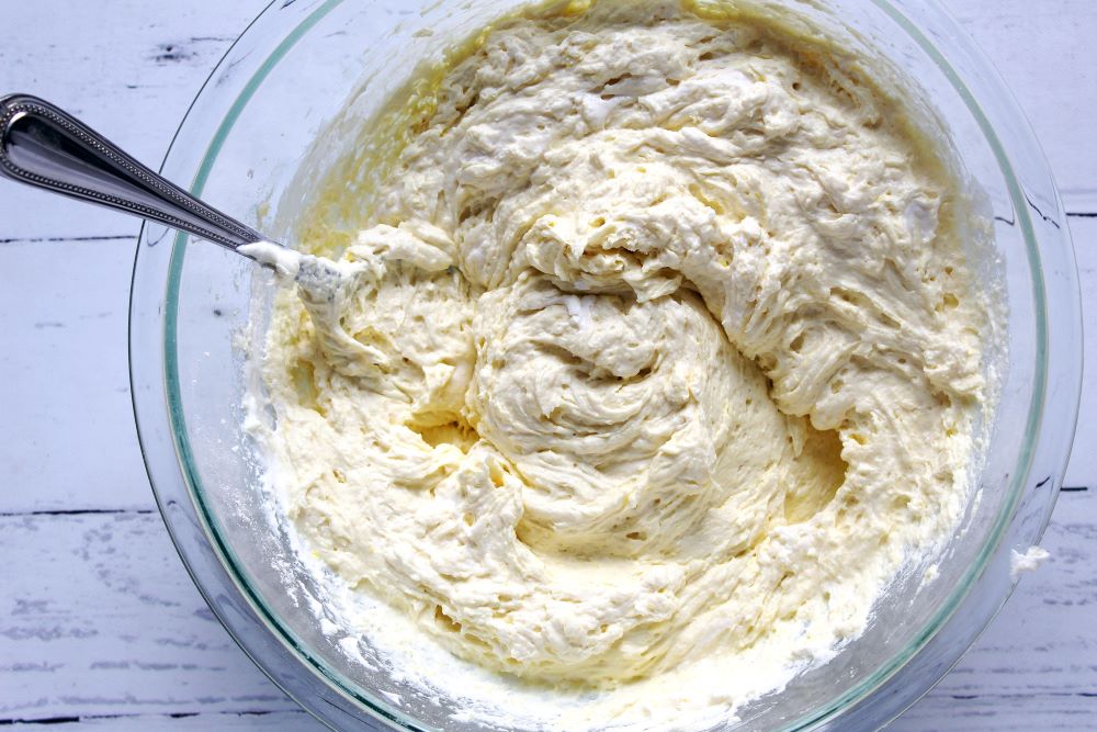 add lemon cake mix to yogurt dip mixture 1