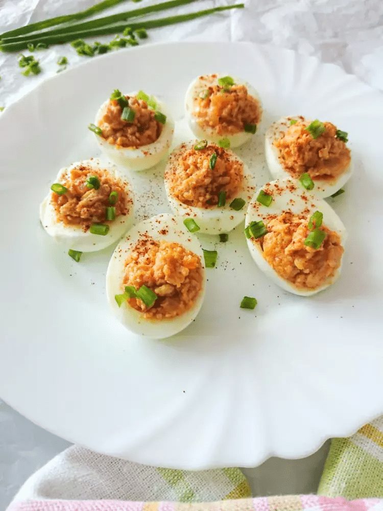 deviled eggs with chicken