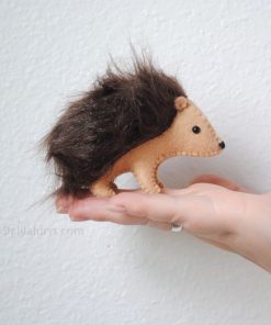 hedgehog-sewing-and-stitching-craft-kit_square